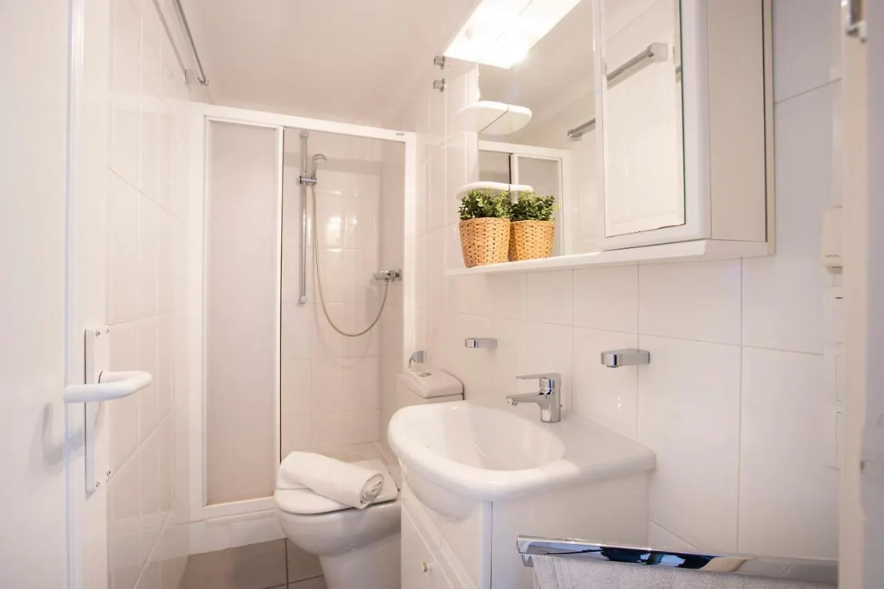1005 Apartamento Con Vistas Al Lago San Maurici By Homeselectspain Empuriabrava Lägenhet