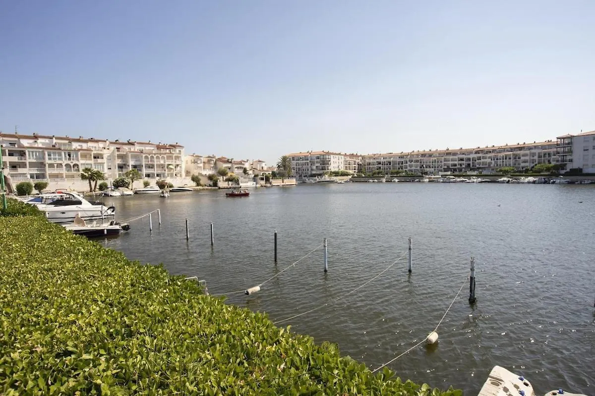 1005 Apartamento Con Vistas Al Lago San Maurici By Homeselectspain Empuriabrava Lägenhet