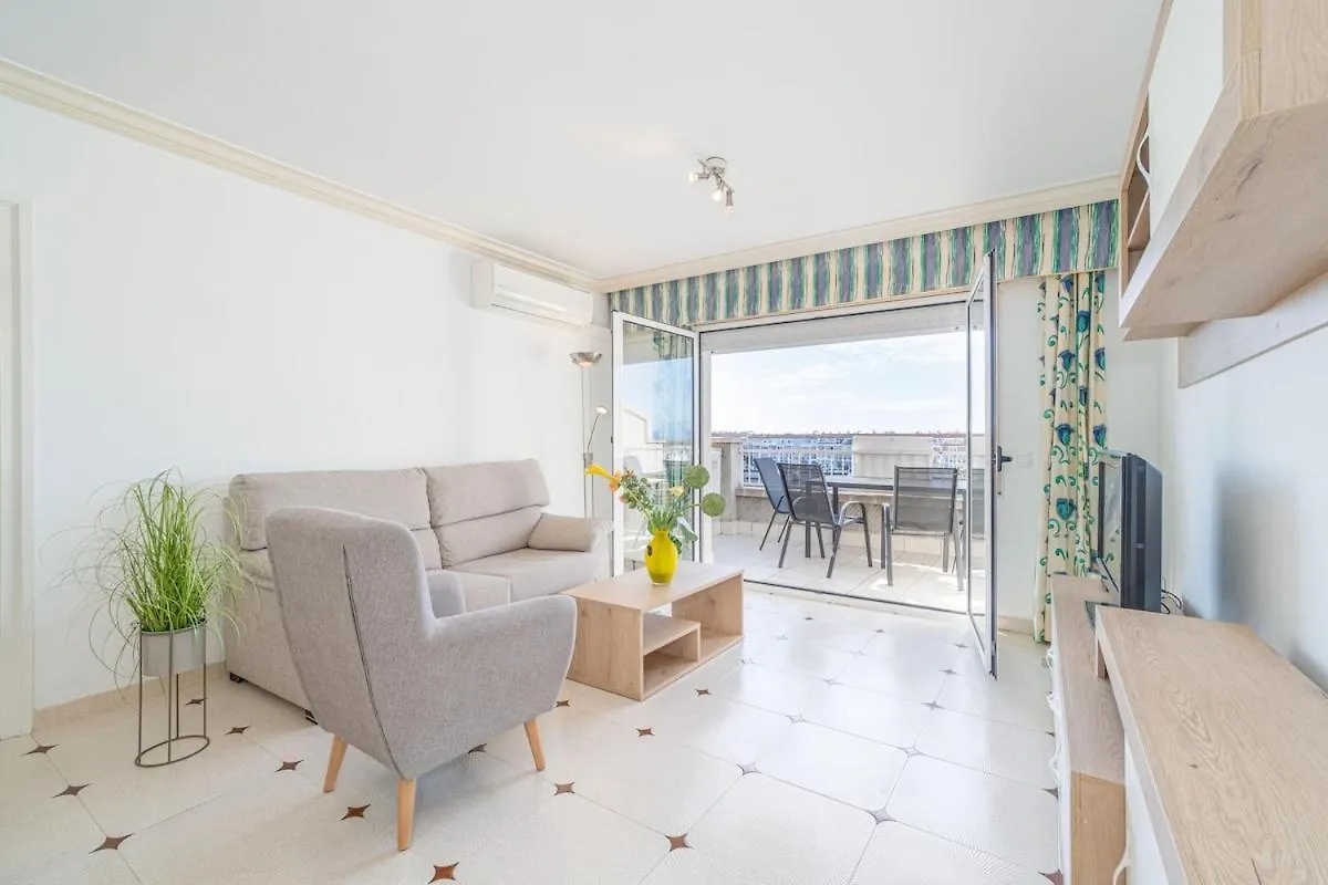 1005 Apartamento Con Vistas Al Lago San Maurici By Homeselectspain Empuriabrava