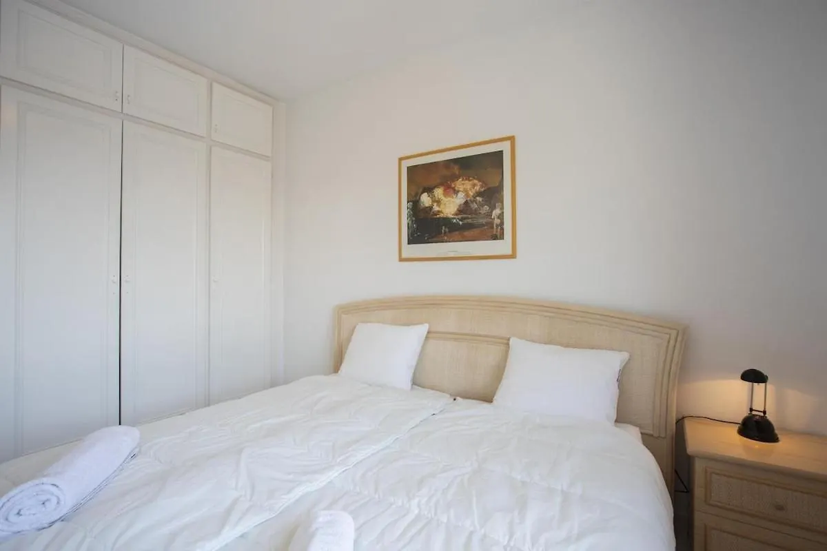 1005 Apartamento Con Vistas Al Lago San Maurici By Homeselectspain Empuriabrava